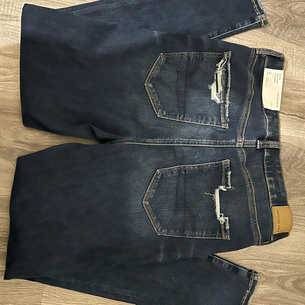 American Eagle Outfitters Dark Blue Distressed Skinny Jeans - Picture 2 of 3